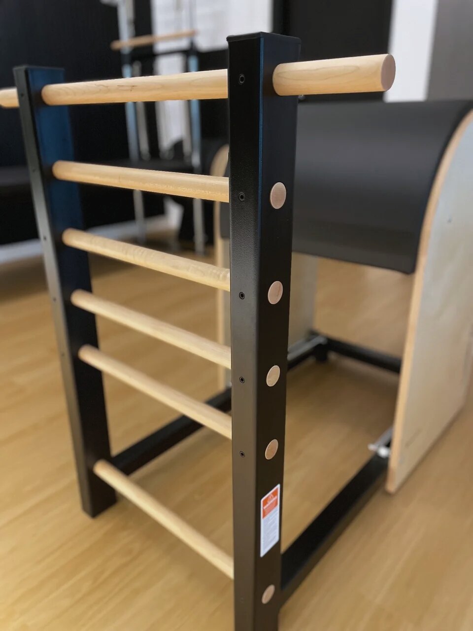 Ladder barrel rungs